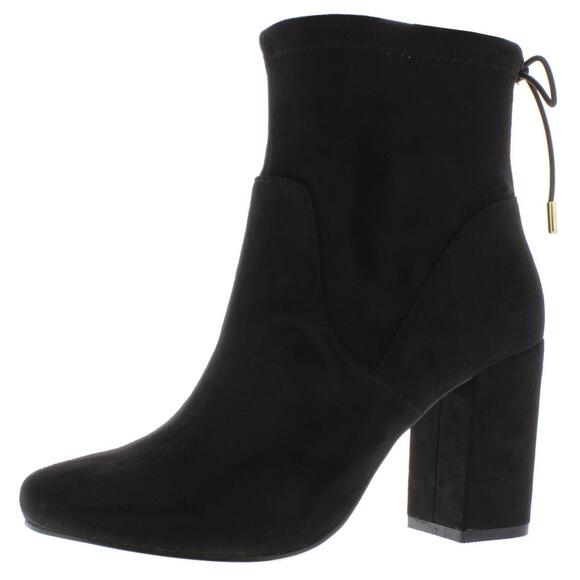 NWT Steve Madden Black Faux Suede Pull On Booties - Size 10 - Picture 1 of 7